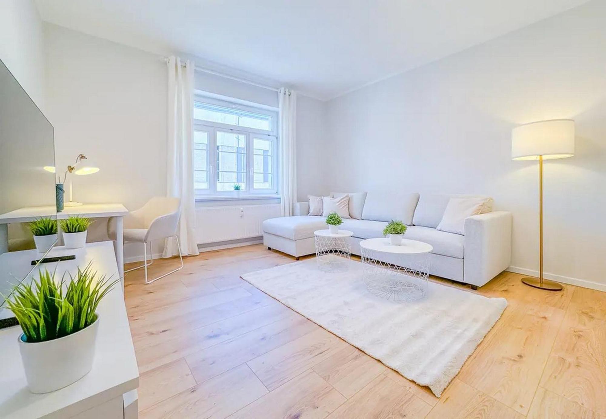 Geraeumige Stilvolle - Ihr Perfektes Zuhause Apartment *